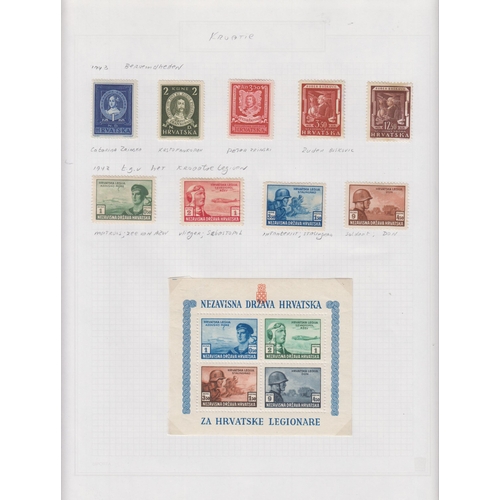 256 - A mint and used Croatia accumulation in albums, loose and on pages, duplicated issues including sets... 