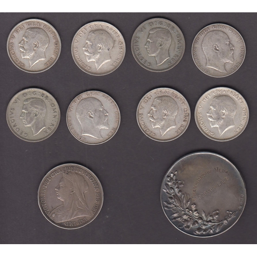 24 - A small accumulation of UK mainly 20th Century circulated coins, strength in pre-1947 silver coins w... 