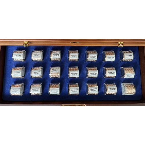 73 - American State Quarters Treasure Chest, Danbury Mint set including BNUC Danbury Mint State Quarters ... 