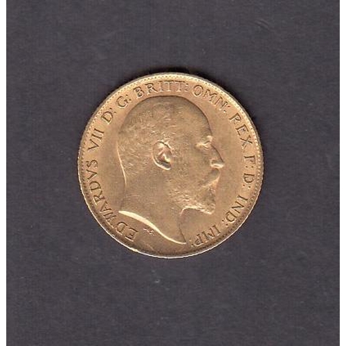 49 - UK 1909 gold half Sovereign, in good condition.