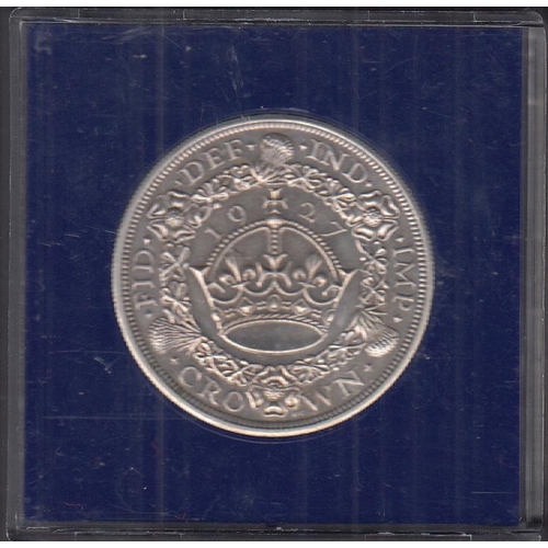 59 - UK 1927 KGV silver Wreath Crown, in good condition