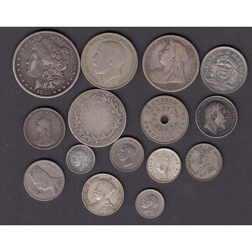 261 - A small World coin accumulation of mainly 20th Century circulated coins, noted USA 1880 silver $1 an... 