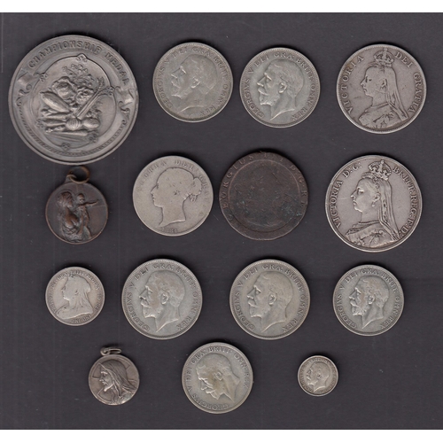 116 - A group of circulated mainly UK coins, strengh in pre 1947 silver coins to 5/- (weight 880g), mixed ... 