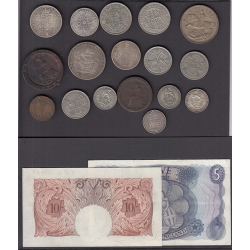 79 - An accumalation of mainly circulated UK 20th Century coins, strengh in pre 1947 silver coins (weight... 