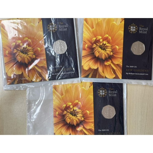 31 - UK 2009 Kew Gardens 50p x3 Brilliant Uncirculated flat packs, in good condition