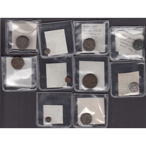 152 - A group of x10 Indian State coins, including silver and copper, noted Hyderabad ¼ Rupee and Bikanir ... 