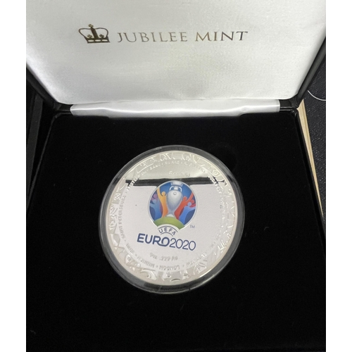 83 - Solomon Islands 2021 Silver Euro 2022 5oz proof coin, boxed with CoA and Guernsey 2020 Silver £10 5o... 