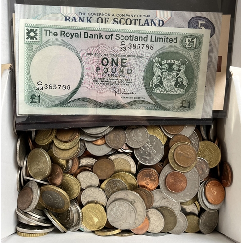 132 - An accumulation of 200g+ of mainly European circulated 20th Century coins, plus 1985 Bank of Scotlan... 