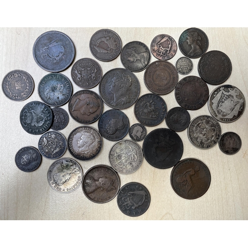 135 - A small accumulation of World 19th & 20th Century circulated coins, strength in UK 19th Century copp... 