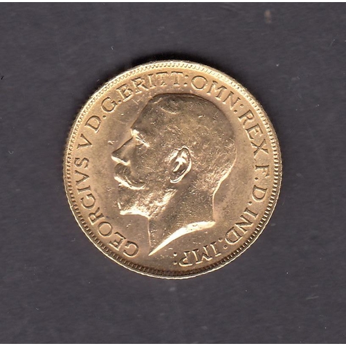 37 - UK 1913 gold full Sovereign, in good condition