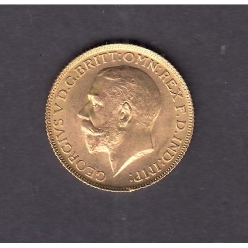 38 - UK 1925 gold full Sovereign, in good condition