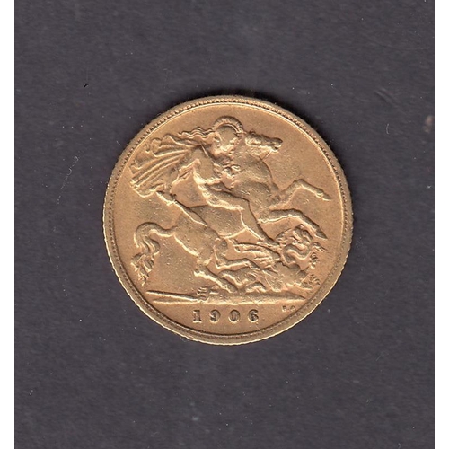 42 - UK 1906 gold half Sovereign, in good condition