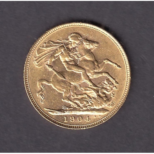 259 - UK 1904 gold full Sovereign, in good condition with CoA