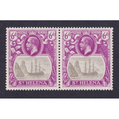 1157 - 1922 6d grey and bright purple in fine mint pair, one with ‘Broken mainmast’. Cat £300+, SG104a