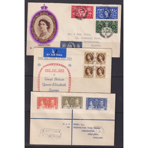 264 - A mint and used World stamp collection housed in x6 albums and loose, strength in UK QEII issues, in... 