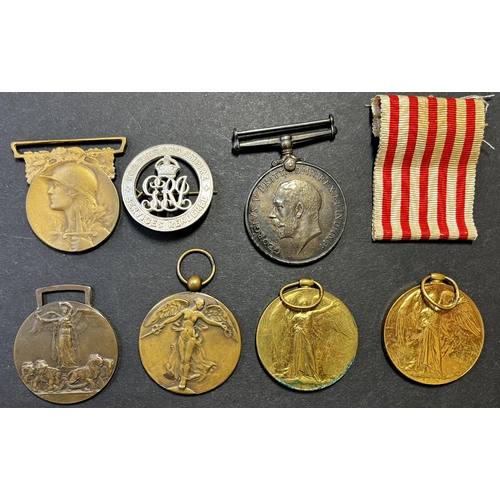 132 - A group of x15 medals all relating to WWI including Victory and War Medals, noted Belgium, France, U... 