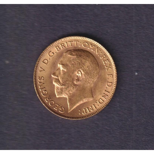 29 - UK 1914 gold half Sovereign, in good condition