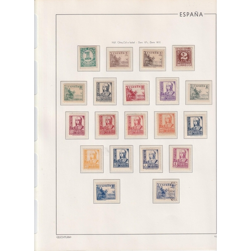 1138 - A mint and used stamp collection from 1936 to 1946 including Junta of National Defence issues, inclu... 