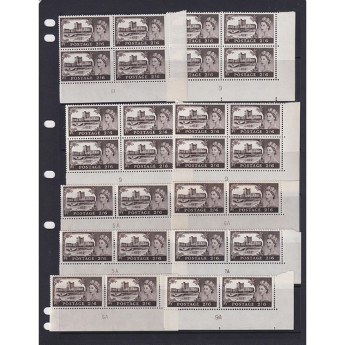 948 - A mint collection of QEII pre-decimal high value Castles 2/6, 5/-, 10/-, on x3 album pages, collecte... 