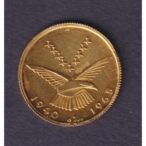 188 - UK 1965 gold 3.4g coin commemorating the Battle of Britain