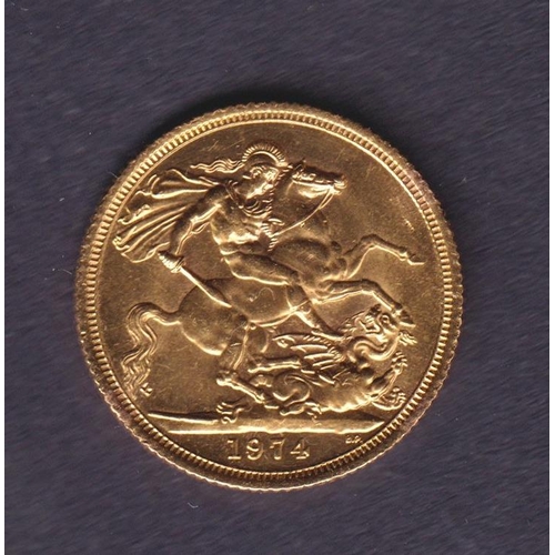 193 - UK 1974 gold full Sovereign, in good condition
