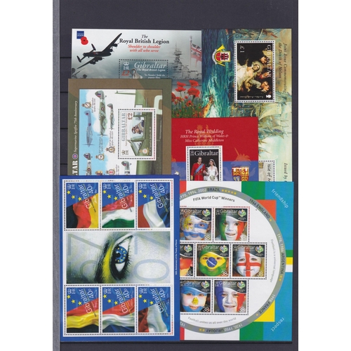 474 - A large mint and used A-Z World stamp collection all periods, housed in x32 large binders with hundr... 