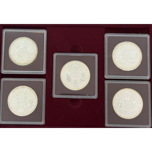 198 - Cayman Islands 1980 The Silver Kings Ten-Coin Collection, comprising of ten $25 Silver coins, total ... 