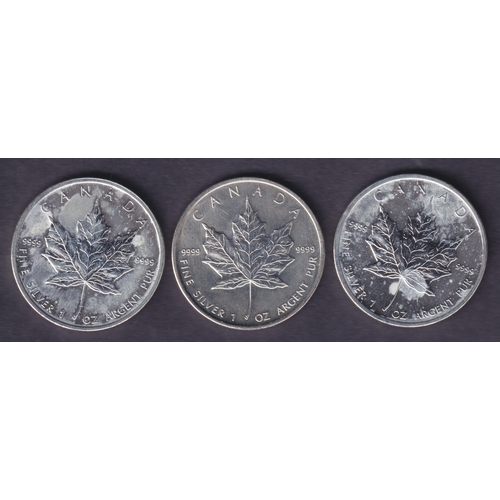 148 - A group of three Canada 2011 Brilliant Uncirculated Silver Maple Leaf $1 coins, each 1oz, struck in ... 