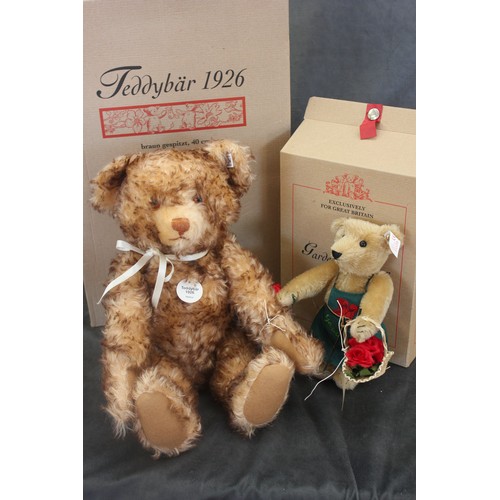 288 - A Stieff commemorative replica 1926 teddy bear, 42cm high, with white ribboned brass button, in box,... 