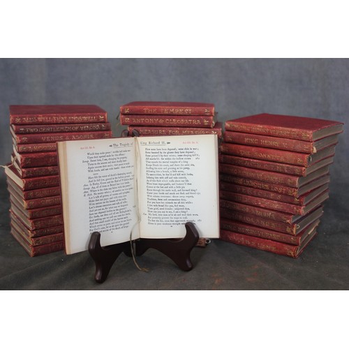 100 - A set of miniature volumes of Shakespeare's works, approx. 40.