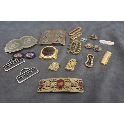 203 - A decorative gilt metal belt buckle, set three cabochon agate stones, two gilt brass belt buckles, m... 