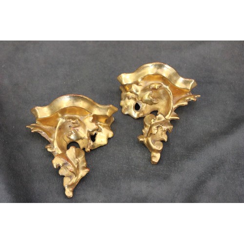 15 - Two miniature gilt wood wall brackets, 9cm wide x 10cm high.