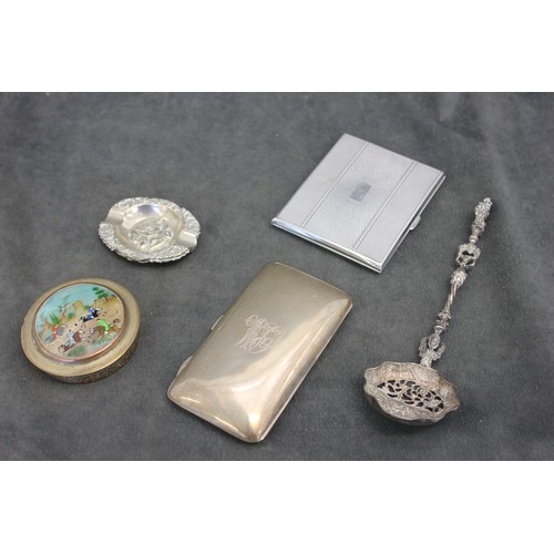 140 - A George V silver small cigar case, Birmingham 1918, three small silver-plated ashtrays, a Dutch sty... 