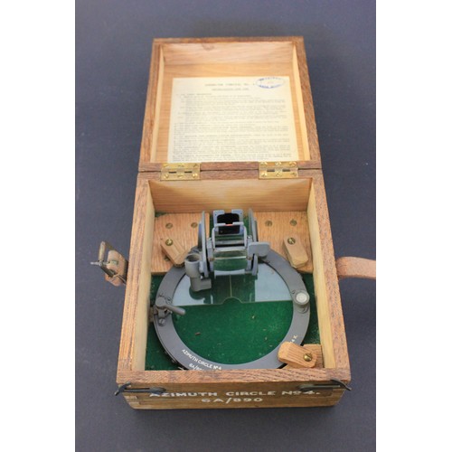 15 - An Azimuth Navigation Circle No 4, in oak box.