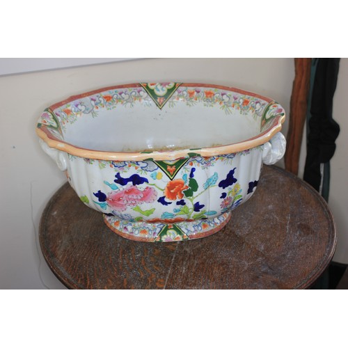 36 - A Masons Ironstone Pottery Japan pattern foot bath with two handles, 45cm wide, cracked and repaired... 