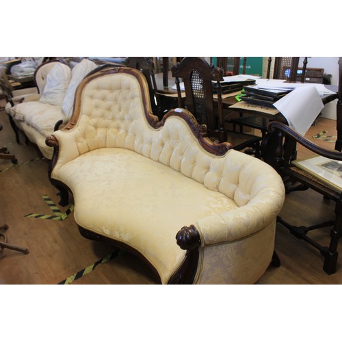 278 - A Victorian carved show-wood chaise lounge on squat cabriole legs, 181cm wide.