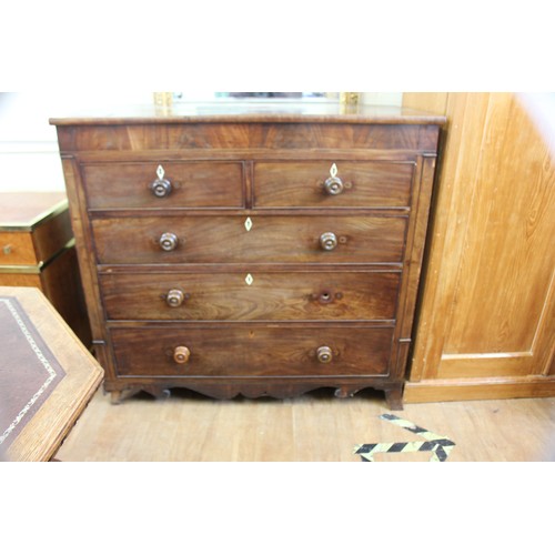 109 - A Victorian mahogany chest of two short and three long drawers, 122cm wide.