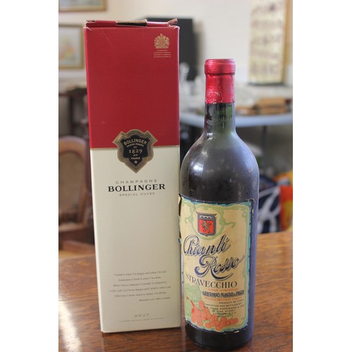 62 - A bottle of Bollinger special cuvee champagne in box & a bottle of chianti Rosso wine.  Ullage level... 