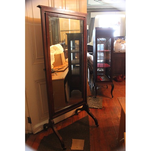 30 - An Edwardian mahogany cheval mirror on splayed feet, 73cm wide x 174cm high.