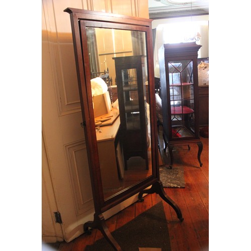 30 - An Edwardian mahogany cheval mirror on splayed feet, 73cm wide x 174cm high.