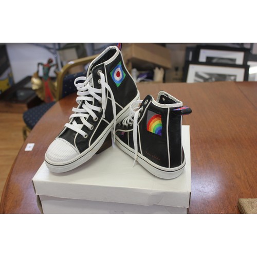 309 - A pair of pop shoe Converse-style high-top trainers, after the design by Peter Blake, size 7.5, in p... 