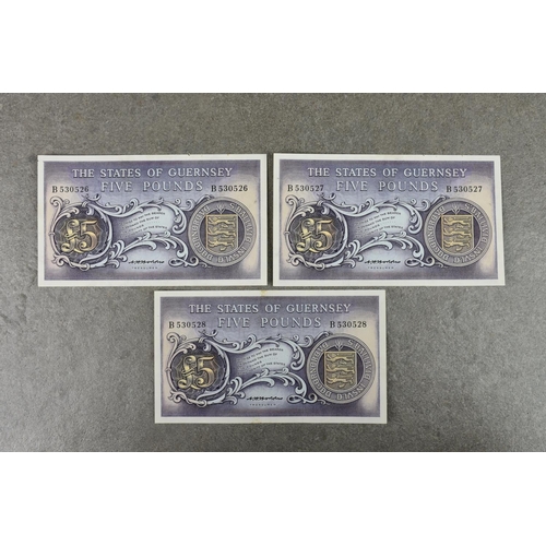 182 - BRITISH BANKNOTES - The States of Guernsey - Five Pounds - Three consecutive, c.1969, Signatory C. H... 