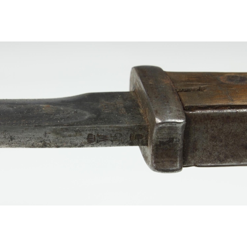 1026 - Imperial German Seitengewehr M84/98 Regimentally Marked Bayonet, 24.8cm. single edge blade with wide... 