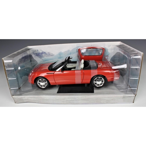 2 - Auto Art & Beanstalk diecast 1/18 scale collectors models - James Bond 007, comprising of THE SPY WH... 