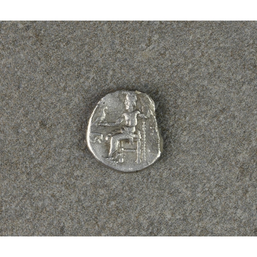2048 - Numismatics - Ancient Greek coin, Alexander the Great, c.320 BC, AR Drachm, reverse Zeus seated, hol... 