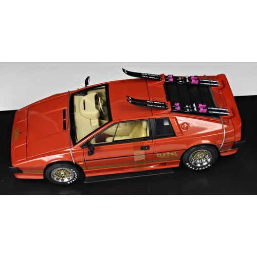 6 - Auto Art diecast 1/18 scale collectors models - James Bond 007, to include FOR YOUR EYES ONLY Lotus ... 