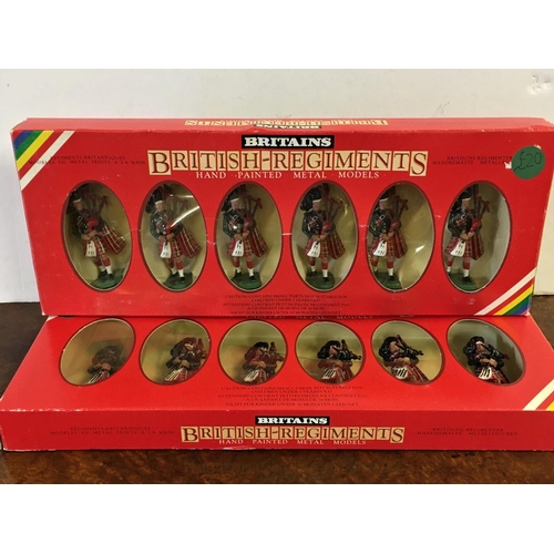 72 - Two boxed Britains lead soldier sets - British-Regiments Scots Guard Pipers (7241), and six Gordon H... 
