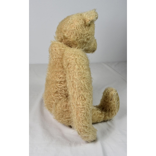 83 - A limited edition Steiff Collector's Teddy Bear 'Appolonia Margarette', 2004, 038112, limited editio... 