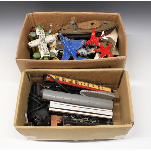 341 - A collection of various die-cast vehicles, comprising a Dinky U.S.S Enterprise; Dinky Eagle transpor... 