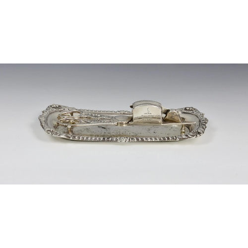 831 - A pair George III silver wick trimmers and snuffer tray, William Bennett, London, 1808, of typical f... 